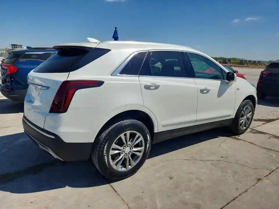1GYKNCR45MZ108644 2021 CADILLAC XT5-2