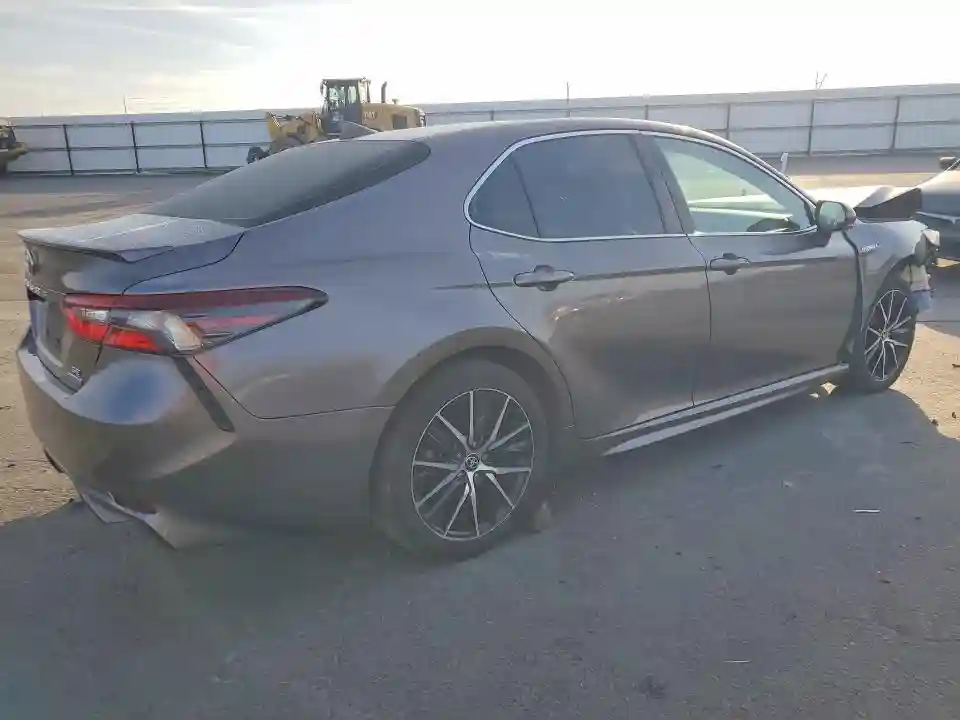 4T1G31AK8MU565232 2021 TOYOTA CAMRY SOLA-2