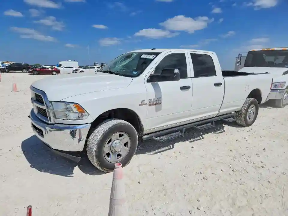3C6UR5HL4JG418293 2018 RAM 2500-0