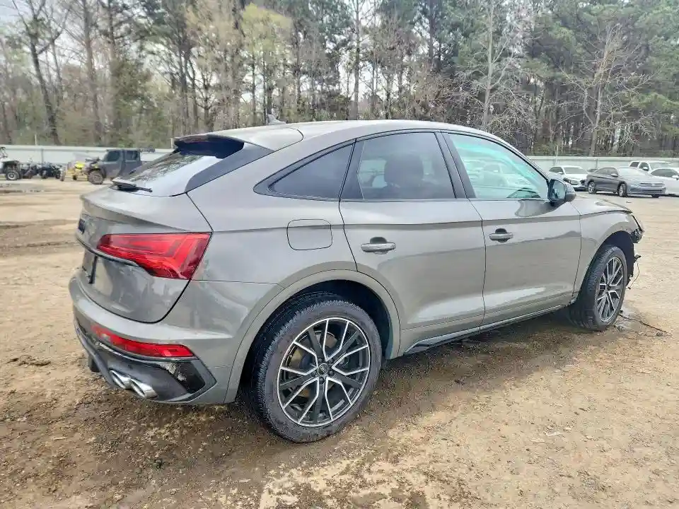 WA124AFY7R2149131 2024 AUDI SQ5-2