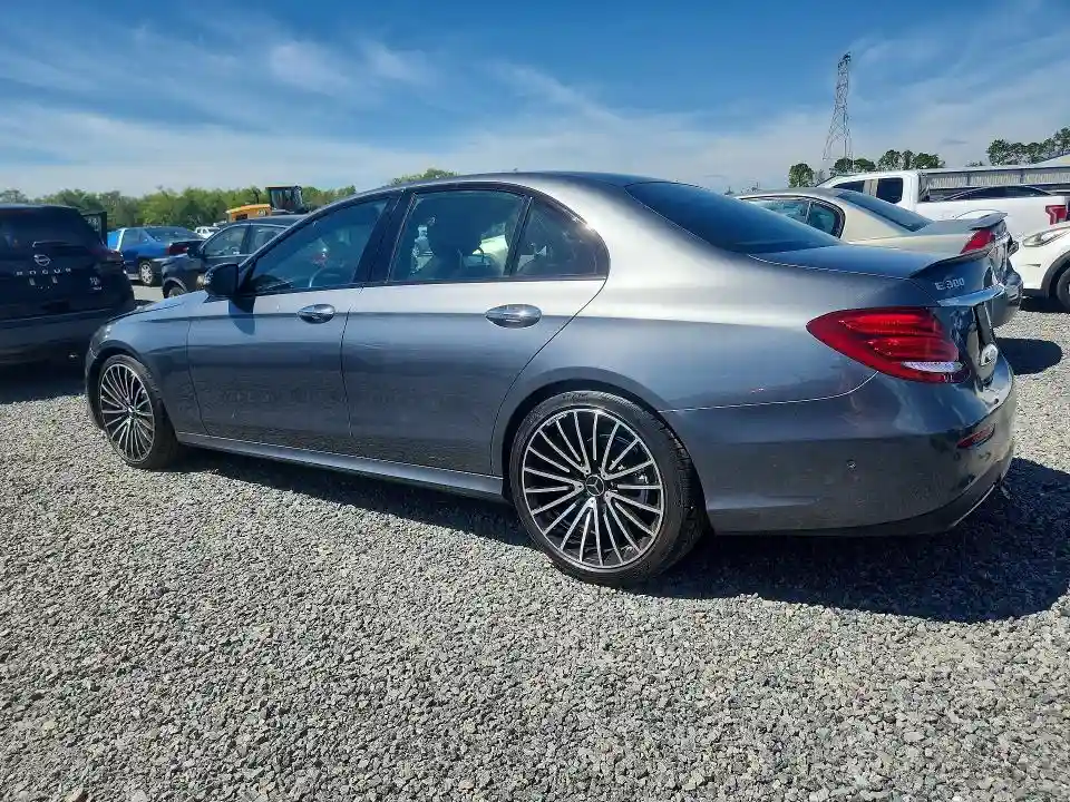 WDDZF4JB9KA526059 2019 MERCEDES-BENZ E-CLASS-1