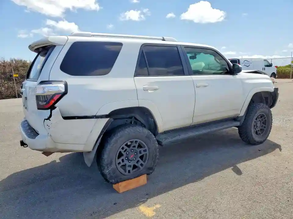 JTEZU5JRXG5147294 2016 TOYOTA 4RUNNER-2