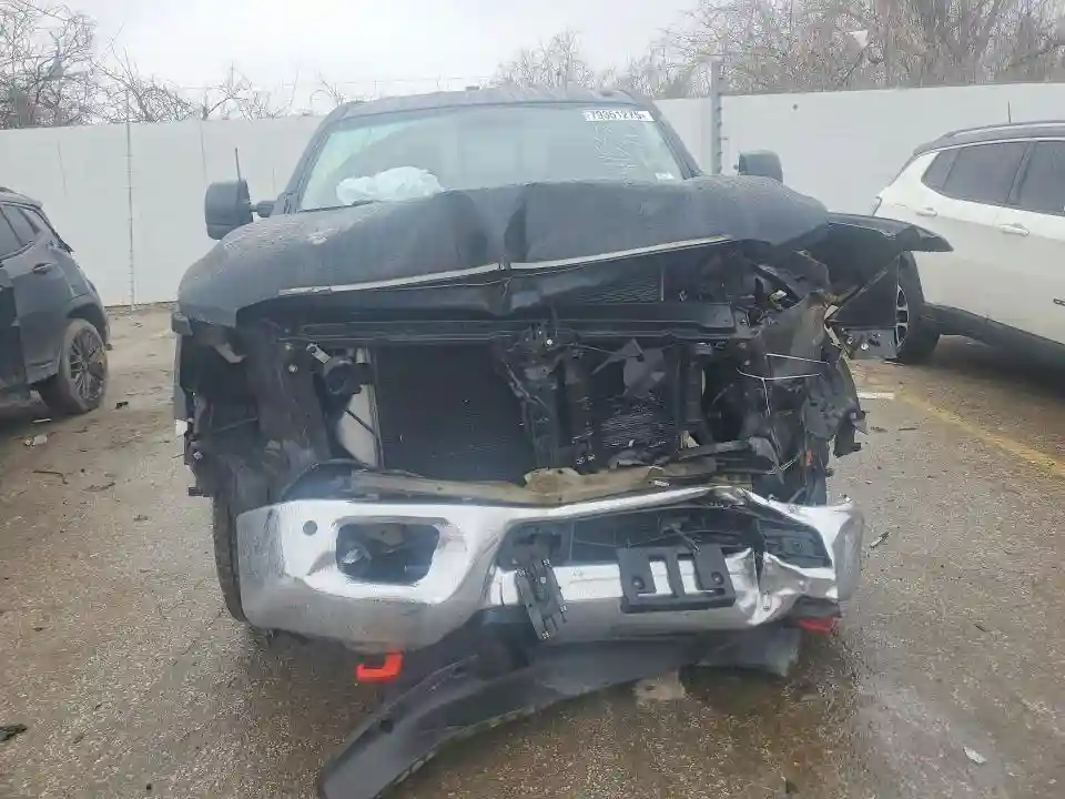 1N6BA1F43KN507922 2019 NISSAN TITAN-4