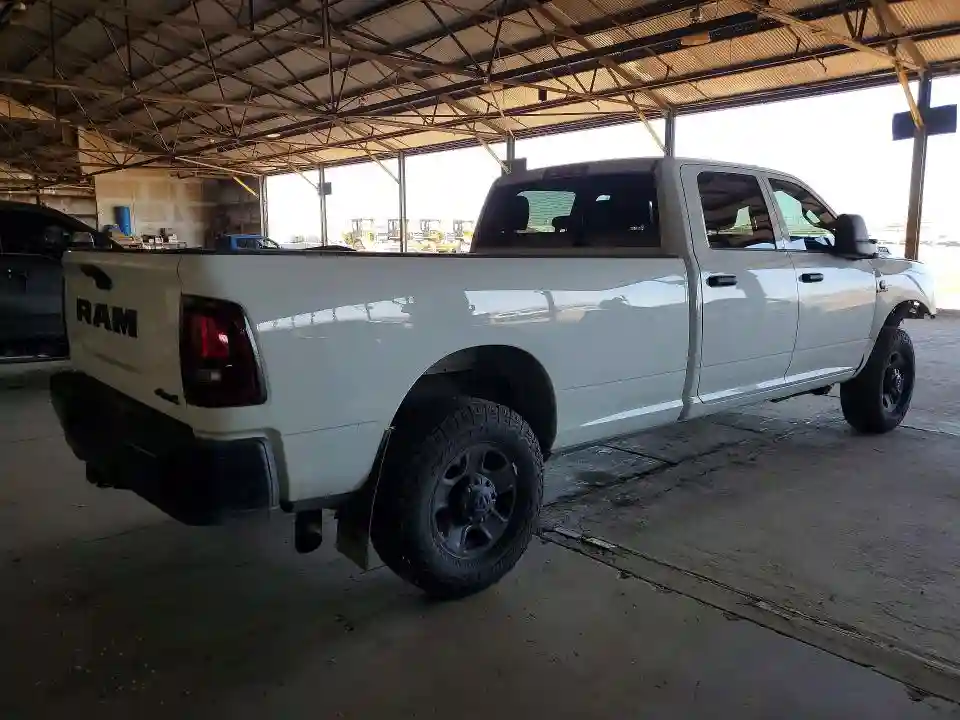 3C63R3GL8SG578437 2025 RAM 3500-2