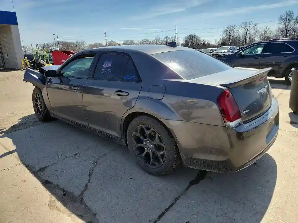 2C3CCAGG2KH569772 2019 CHRYSLER 300-1