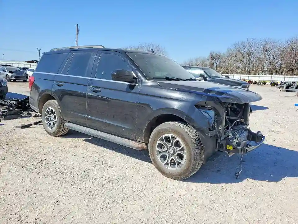 1FMJU1J83REA18202 2024 FORD EXPEDITION-3