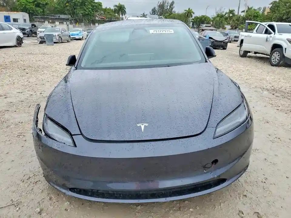 5YJ3E1EA1SF907124 2025 TESLA MODEL 3-4
