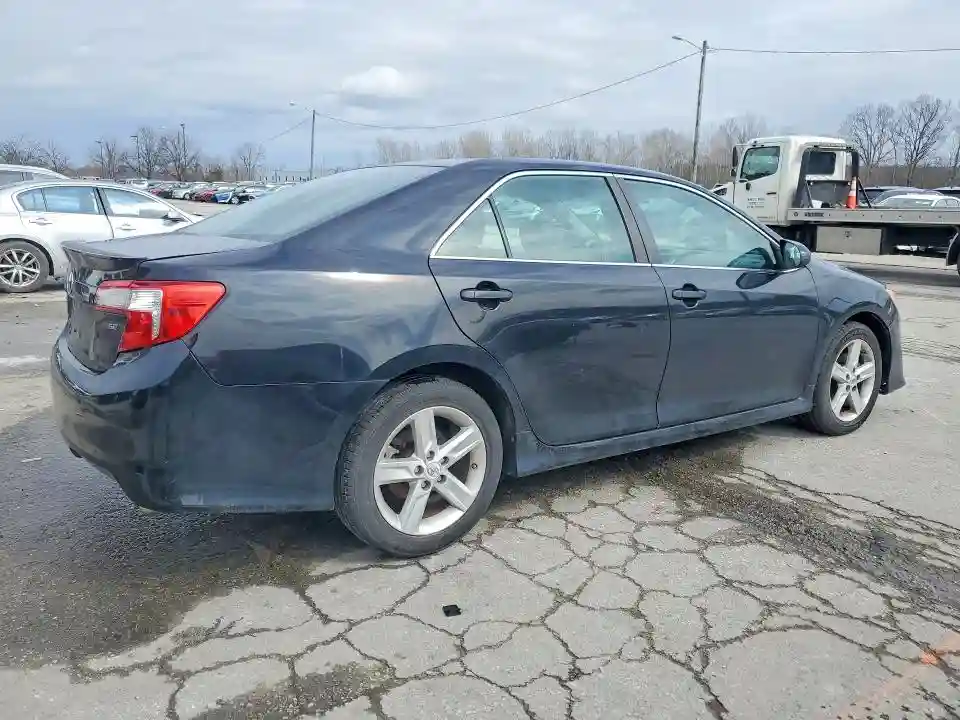4T1BF1FKXCU570151 2012 TOYOTA CAMRY SE-2