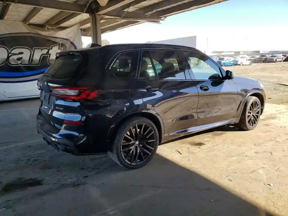 5UXCR4C07M9H53632 2021 BMW X5-2