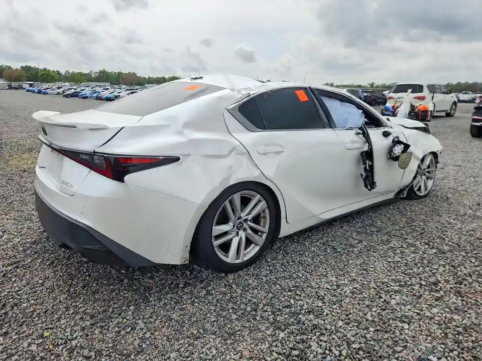 JTHCA1D27M5116220 2021 LEXUS IS-2