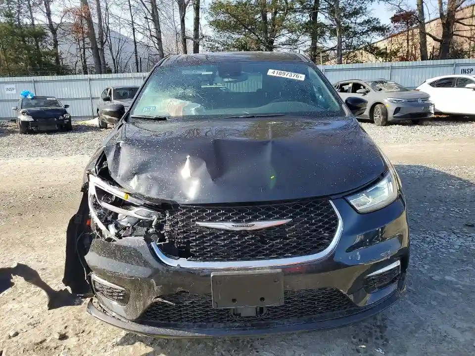 2C4RC1FG7RR102486 2024 CHRYSLER PACIFICA-4
