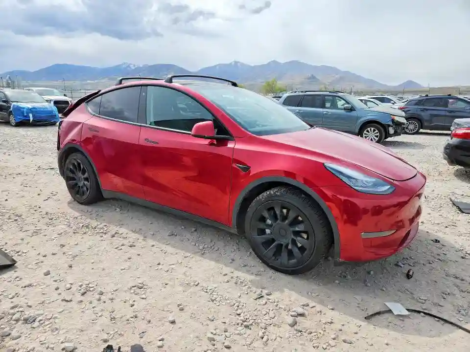 5YJYGDEE9LF008498 2020 TESLA MODEL Y-3
