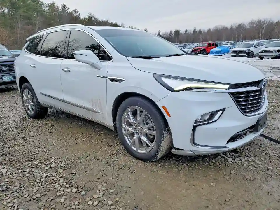 5GAEVBKW8PJ143918 2023 BUICK ENCLAVE-3