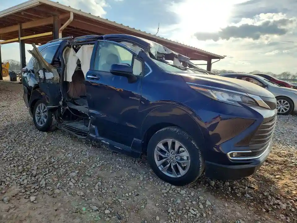 5TDJRKEC6NS083351 2022 TOYOTA SIENNA-3