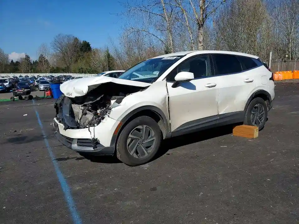 KNDPUCAGXP7063253 2023 KIA SPORTAGE-0