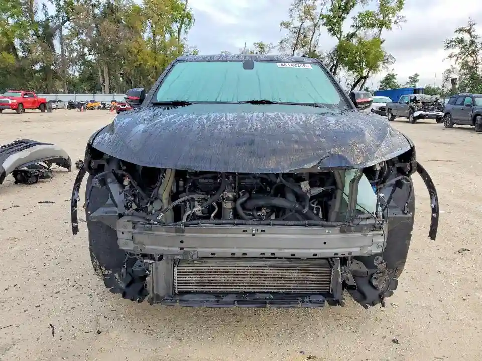 3GNKBDR47LS617268 2020 CHEVROLET BLAZER-4