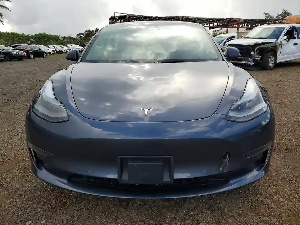 5YJ3E1EA5NF326410 2022 TESLA MODEL 3-4