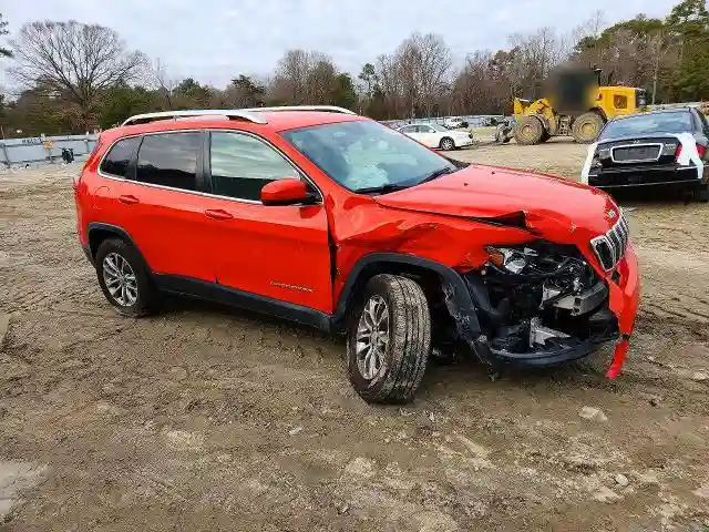 1C4PJMMX8MD132786 2021 JEEP CHEROKEE-3