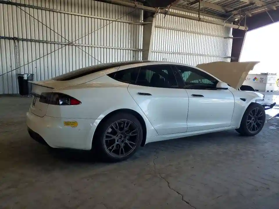 5YJSA1E67NF468812 2022 TESLA MODEL S-2