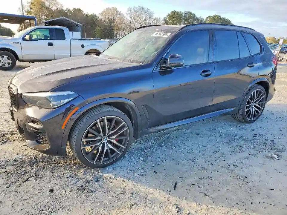 5UXCR4C00N9J49354 2022 BMW X5-0