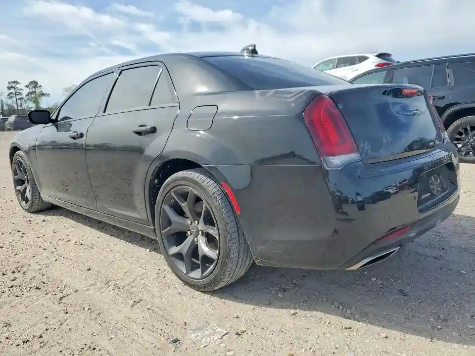 2C3CCABG9PH514105 2023 CHRYSLER 300-1