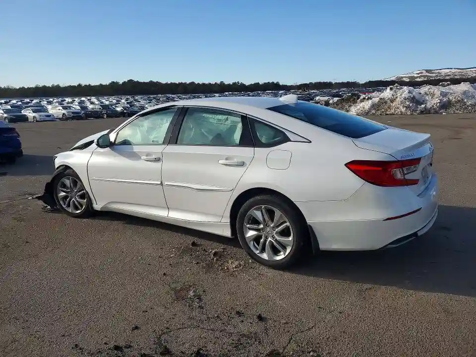 1HGCV1F16JA180845 2018 HONDA ACCORD-1