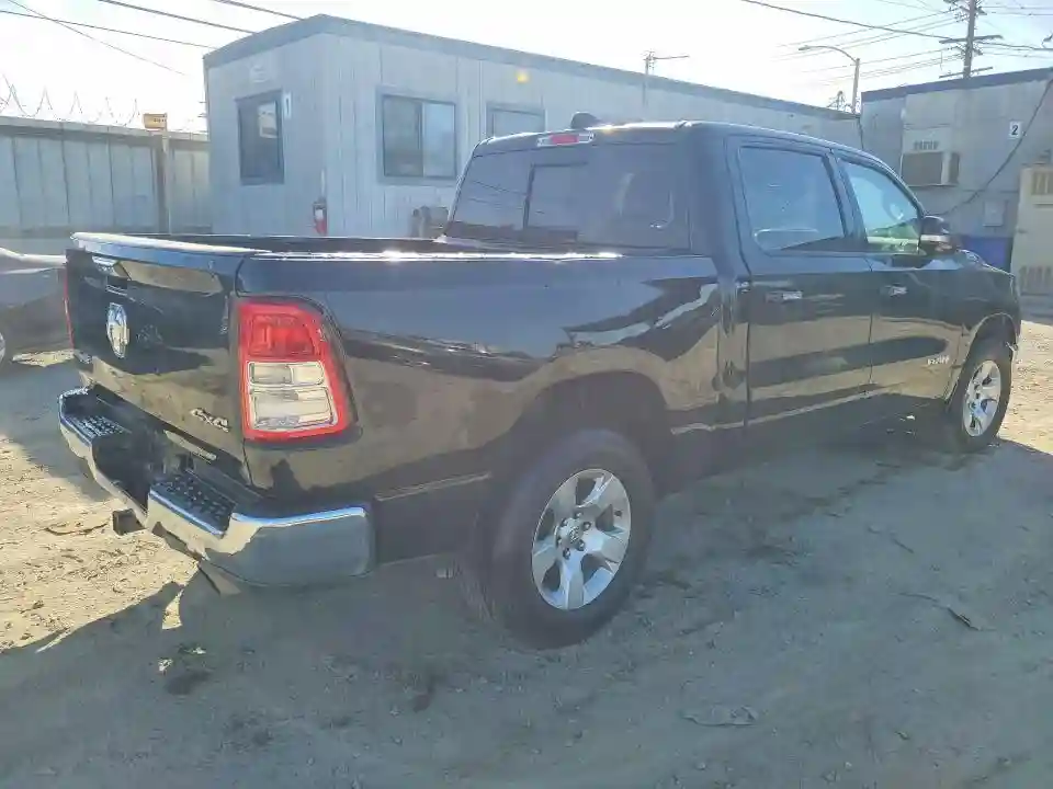 1C6SRFFT9KN708215 2019 RAM 1500-2