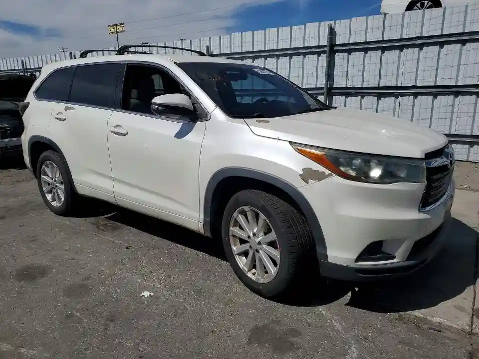 5TDZARFH8FS016698 2015 TOYOTA HIGHLANDER-3