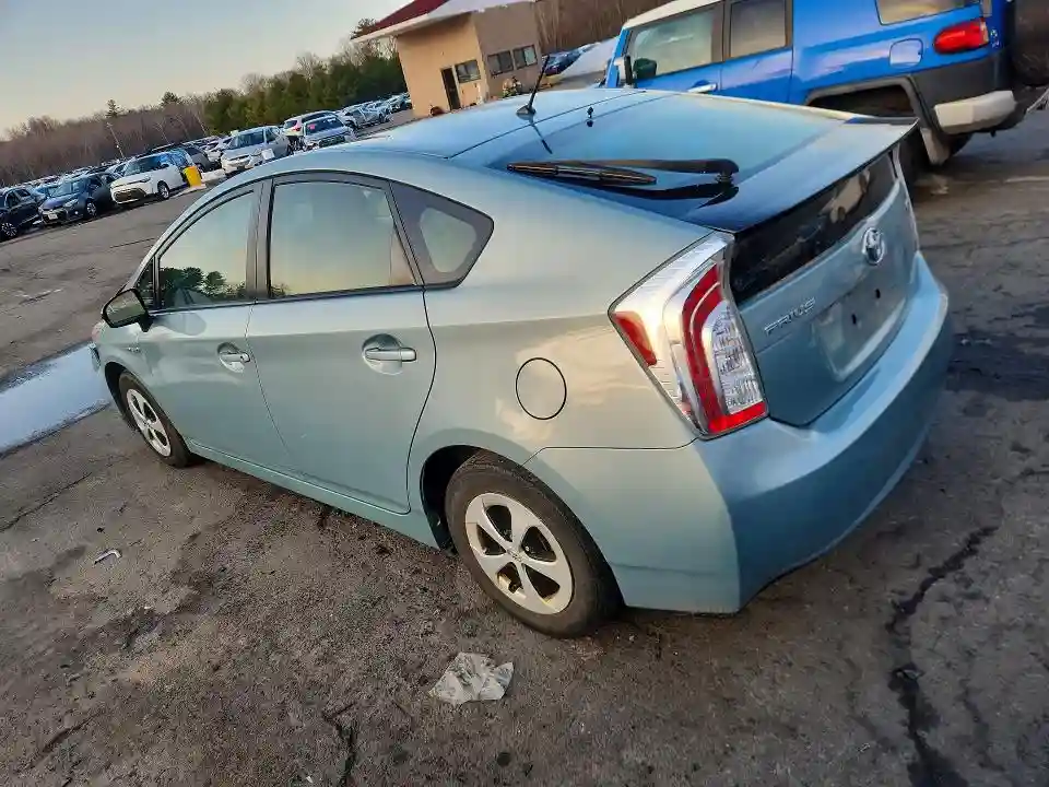 JTDKN3DU9F1995888 2015 TOYOTA PRIUS-1
