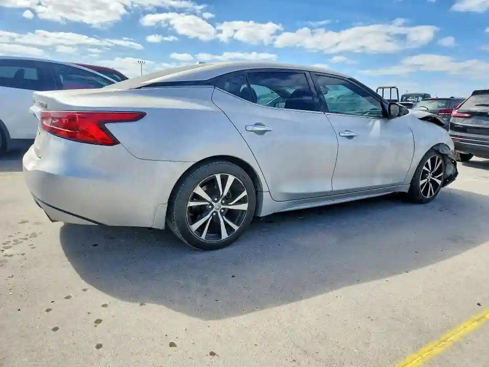1N4AA6AP3JC392851 2018 NISSAN MAXIMA-2