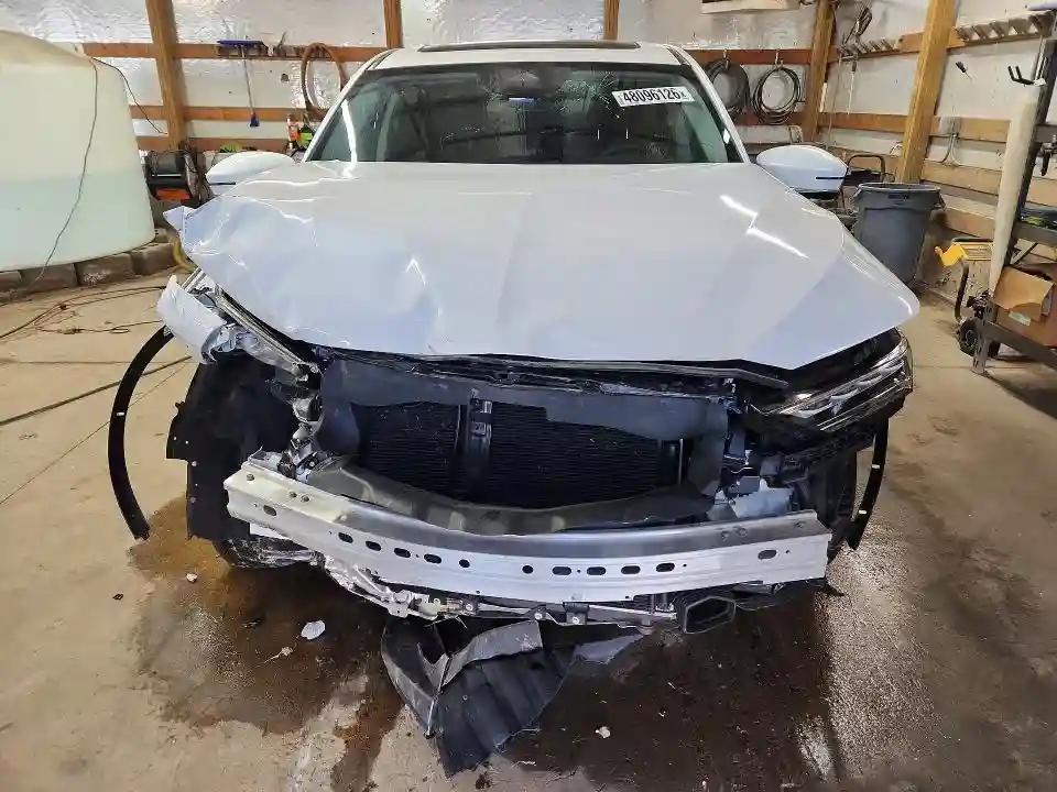 5J8YE1H32SL015126 2025 ACURA MDX-4