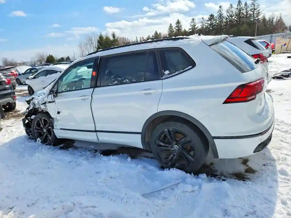 3VV8B7AX7RM012403 2024 VOLKSWAGEN TIGUAN-1