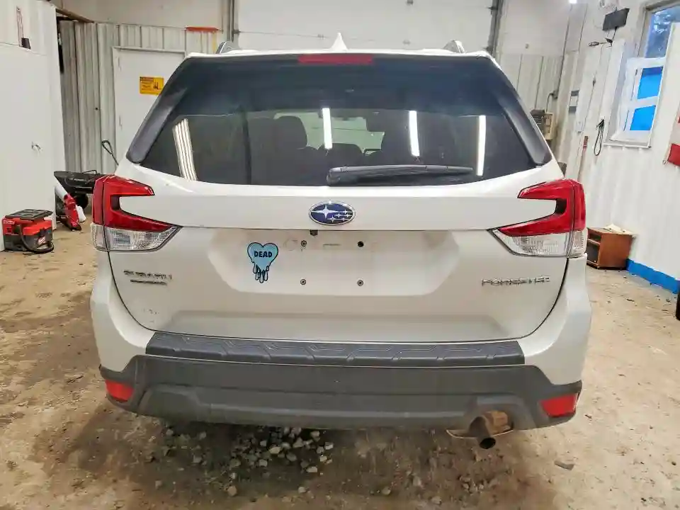 JF2SKAGC1KH474697 2019 SUBARU FORESTER-5