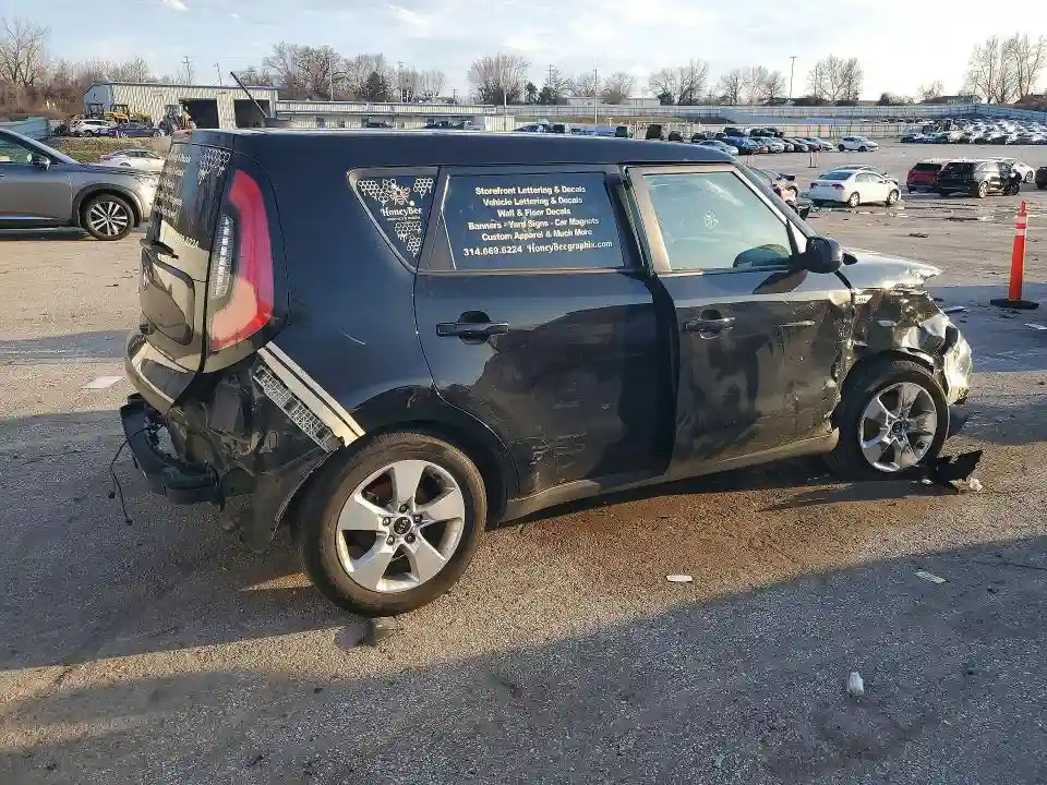 KNDJN2A26H7475575 2017 KIA SOUL BASE-2