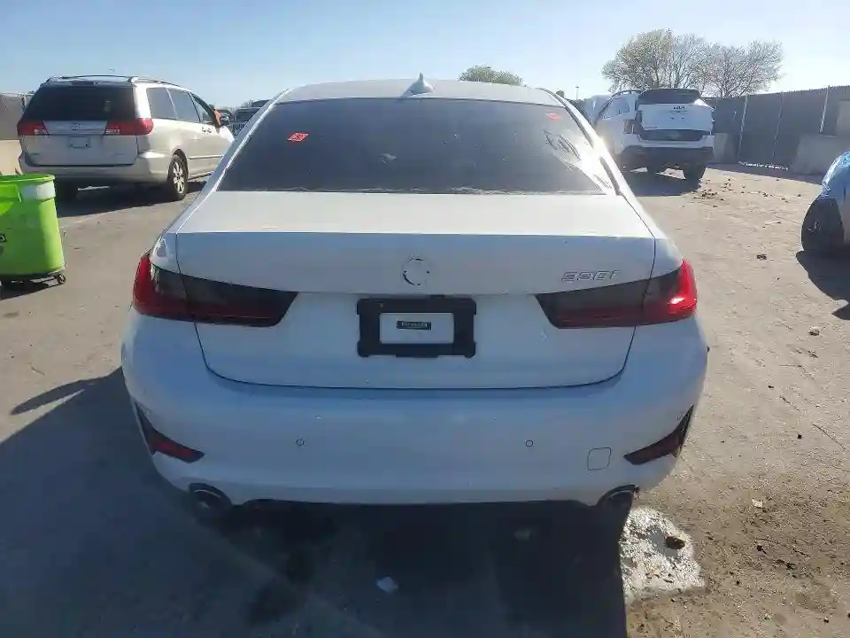 WBA5R1C50KAK12741 2019 BMW 3 SERIES-5