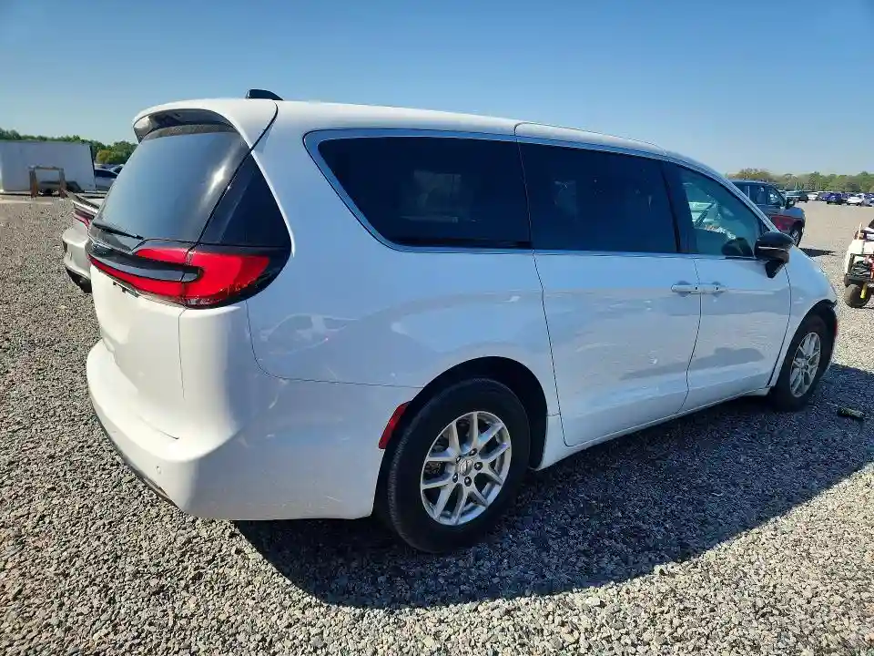 2C4RC1BG2RR151777 2024 CHRYSLER PACIFICA-2