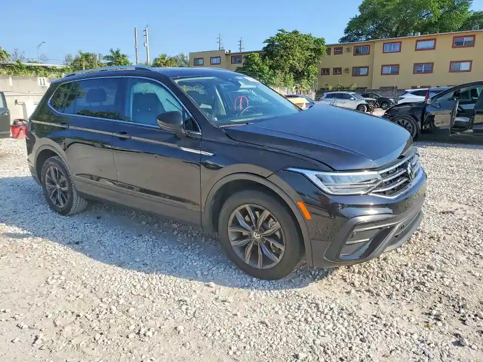 3VVNB7AXXPM119381 2023 VOLKSWAGEN TIGUAN-3