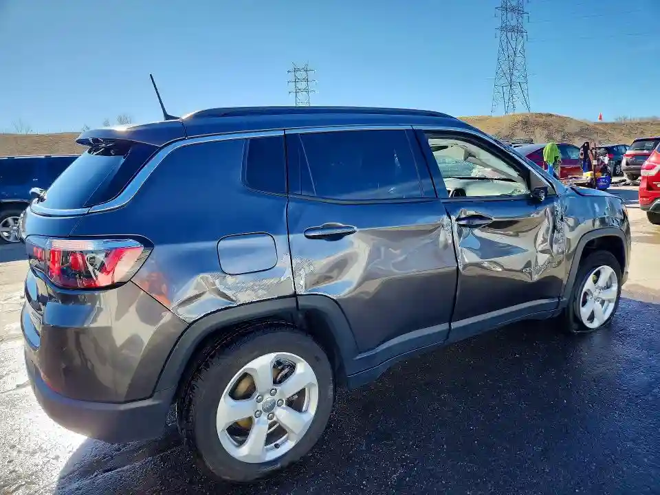 3C4NJDBB4KT689829 2019 JEEP COMPASS-2