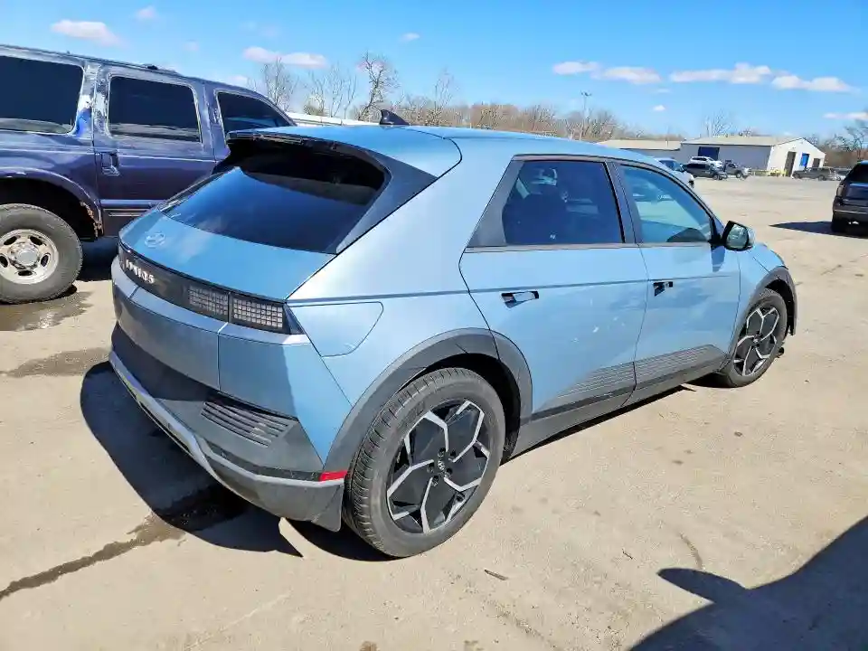 KM8KM4AE5NU068871 2022 HYUNDAI IONIQ-2