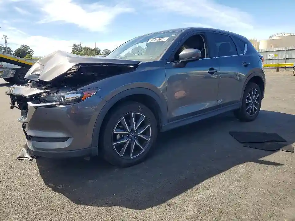 JM3KFACM5J1431528 2018 MAZDA CX-5-0