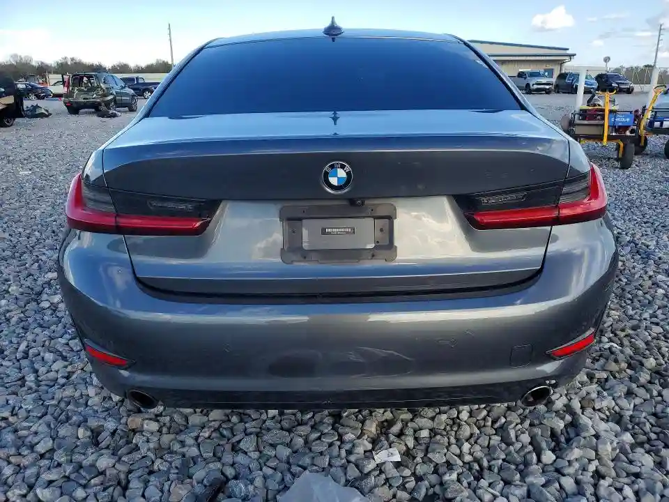 3MW5R1J06M8C07467 2021 BMW 3 SERIES-5