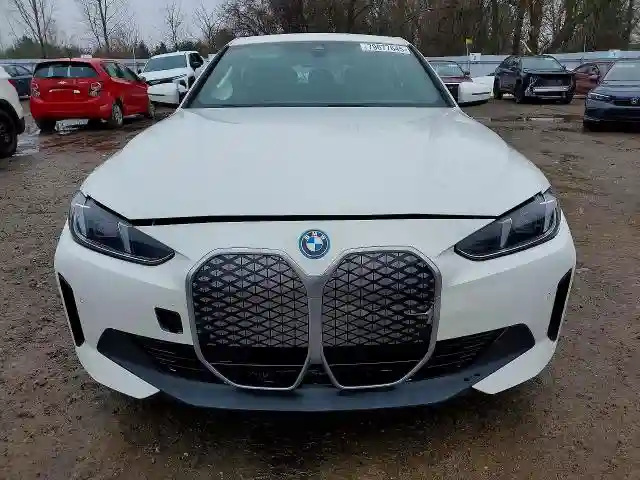 WBY23HD04SFU71589 2025 BMW ALL OTHER-4