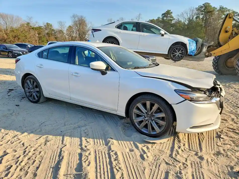 JM1GL1TY8M1619040 2021 MAZDA 6-3
