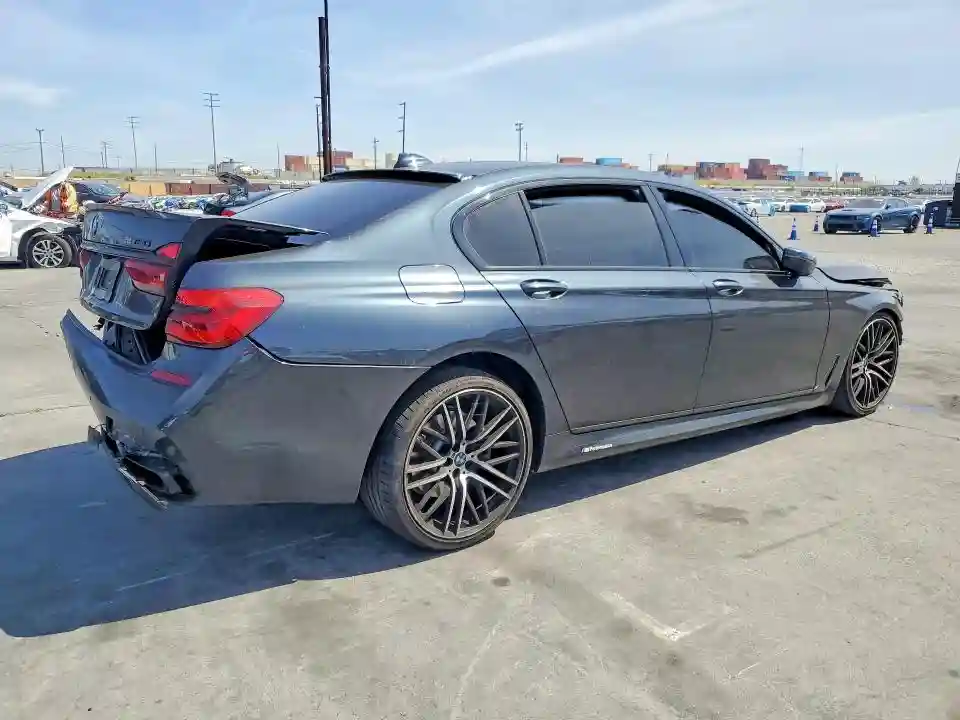 WBA7F0C5XKGM25835 2019 BMW 7 SERIES-2