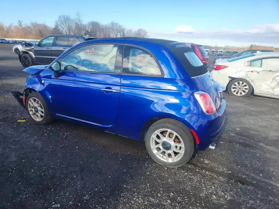 3C3CFFDR1CT340356 2012 FIAT 500-1
