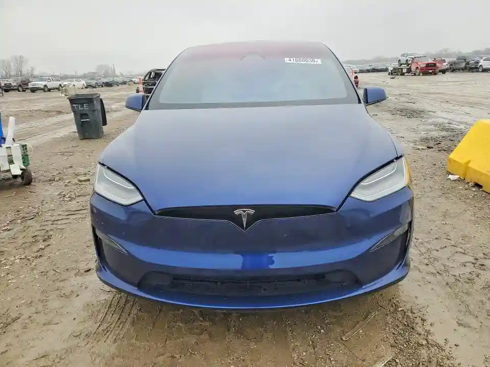 7SAXCBE56NF331375 2022 TESLA MODEL X-4