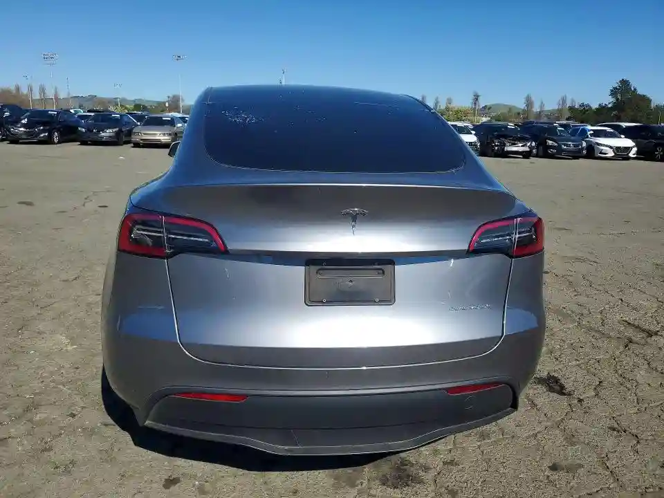 7SAYGDEE3RA295605 2024 TESLA MODEL Y-5