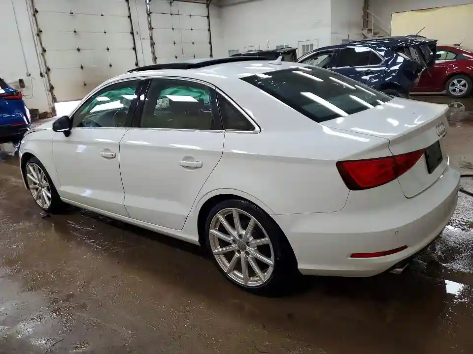 WAUEFGFF4F1050442 2015 AUDI A3-1