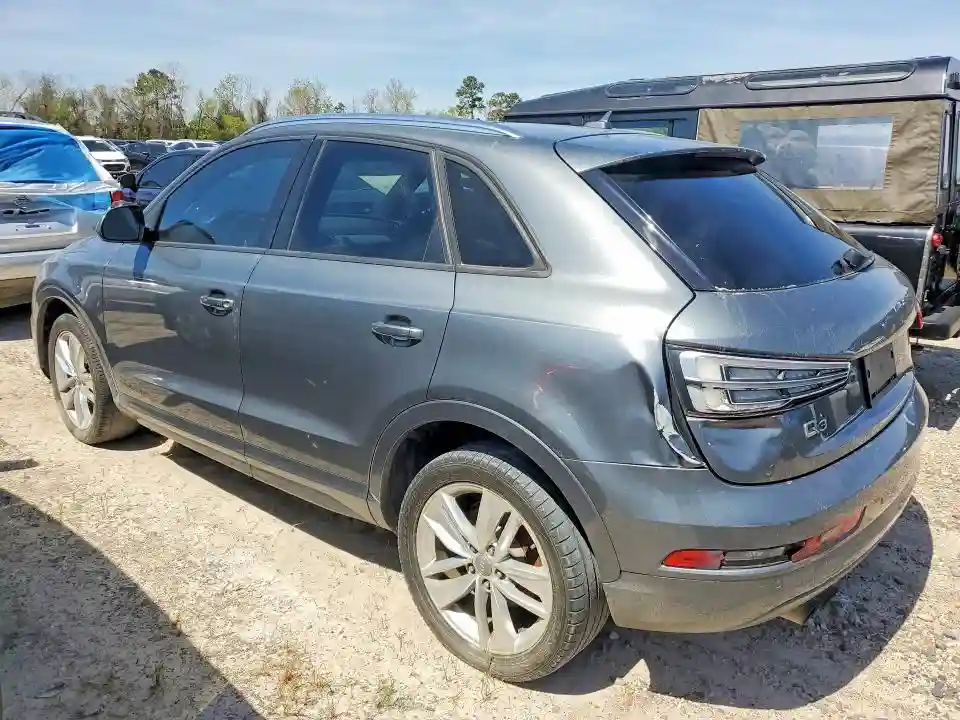 WA1BCCFSXHR016976 2017 AUDI Q3-1
