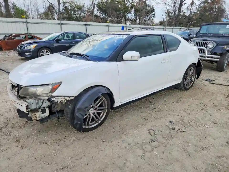 JTKJF5C77B3019261 2011 SCION TC-0
